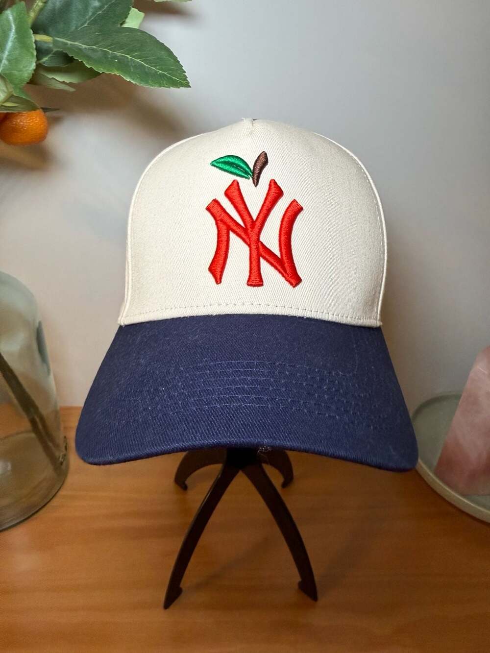 SKScout New York Yankees Cream and Navy Blue Apple Snapback Hat